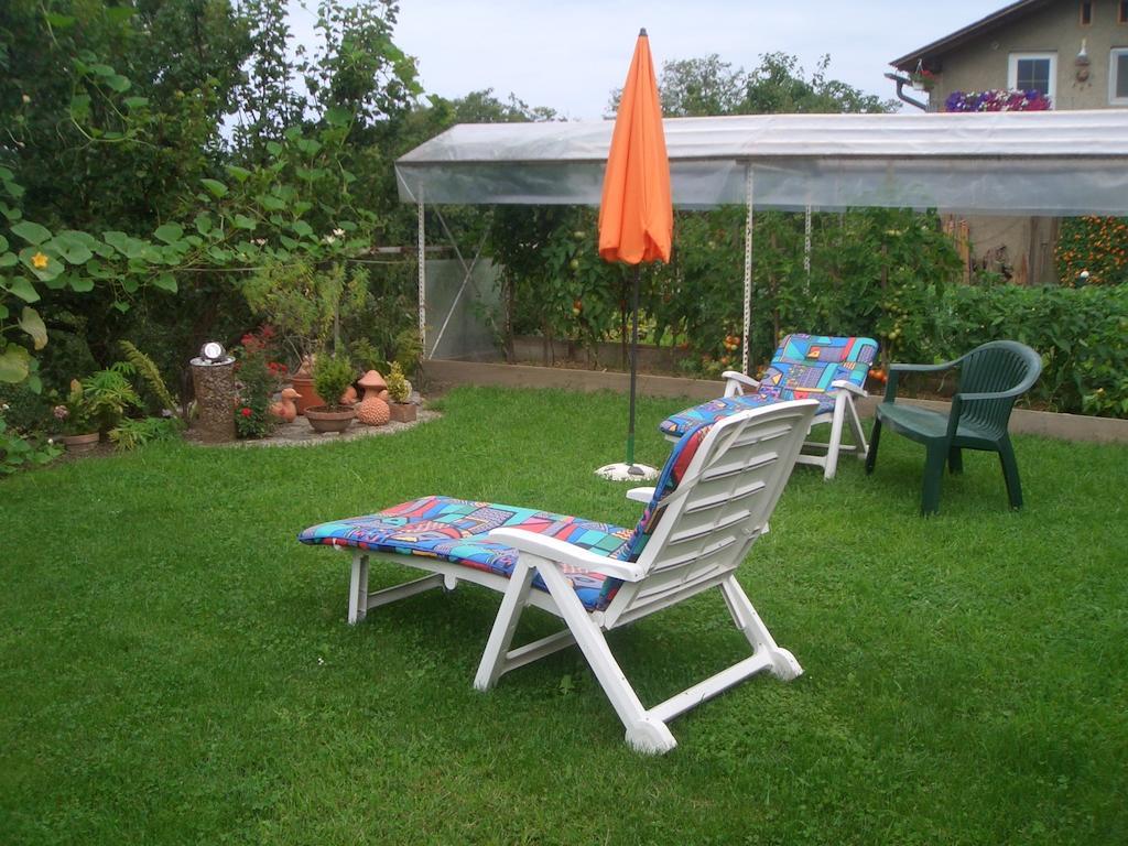 Kollehof Apartamento Krumpendorf Exterior foto